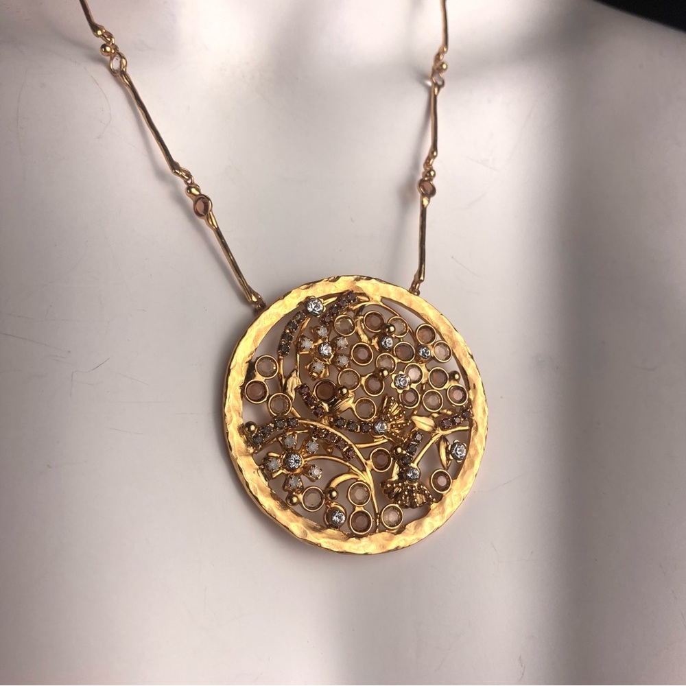 Sorrelli necklace medalliion crystals link chain ornate gold gray purple